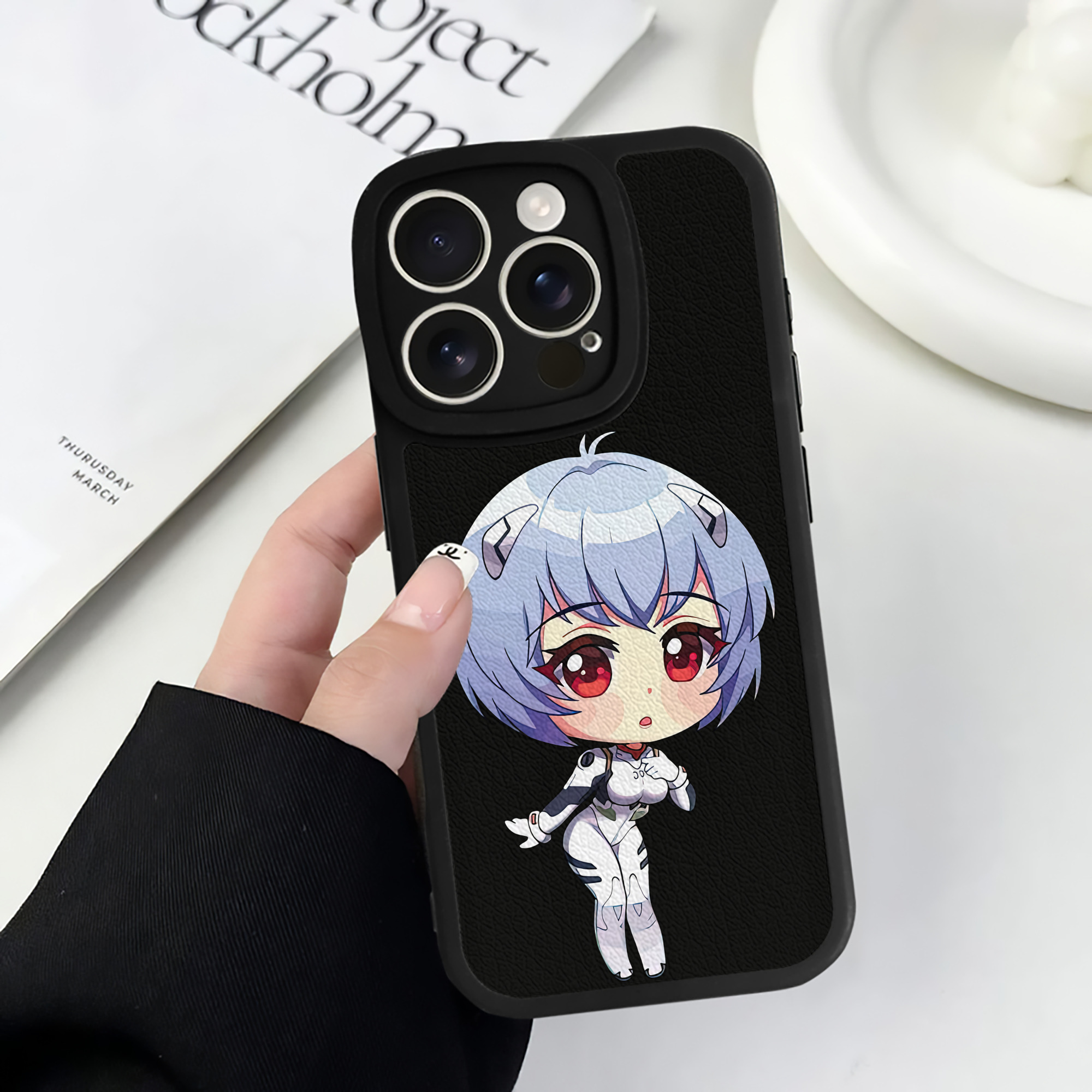 （画像用） EVA 新世紀エヴァンゲリオン 【iPhone 16シリーズ対応】シリコンスマホケース（レザー調） 材質：シリコン